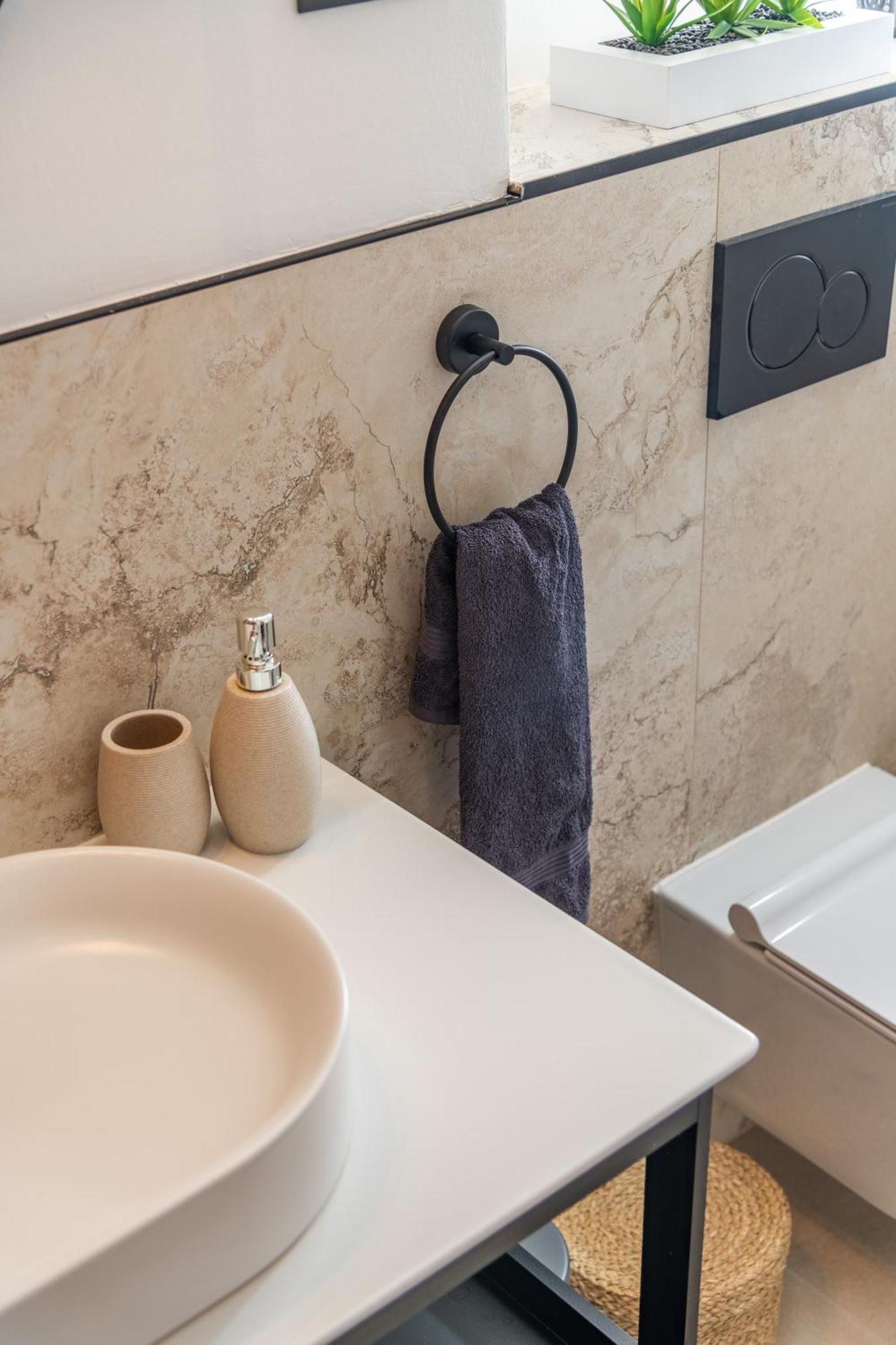 Apartment Cro.lo Modern Retreat *